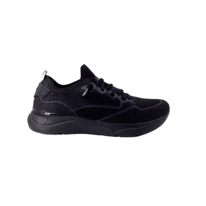 Walk In Pitas Cue Woman Black